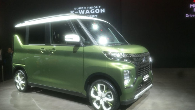 Mitsubishi Super Height K-Wagon
