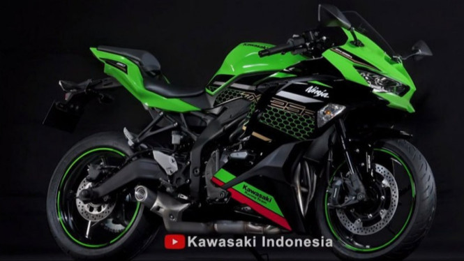 Kawasaki ZX-25R resmi diperkenalkan.