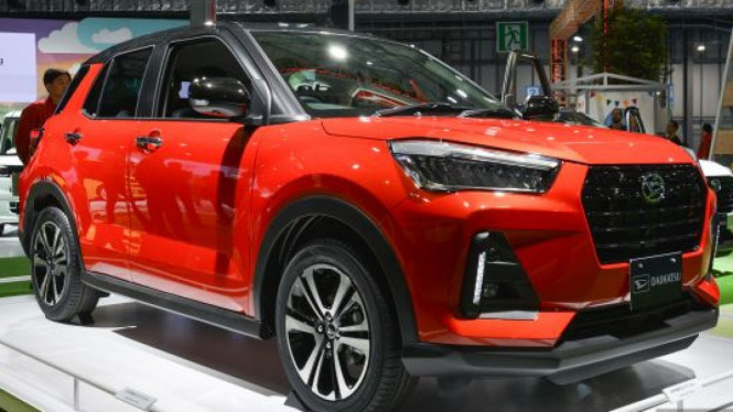 Daihatsu pamer SUV barunya.