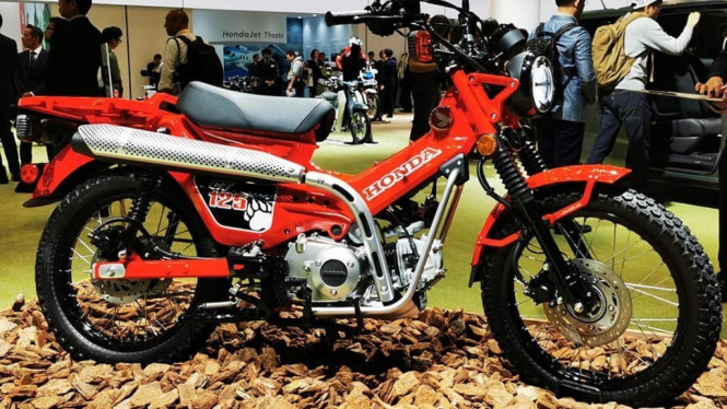 Honda CT125 concept.