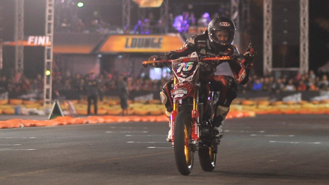 Trial Game Asphalt Supermoto di Malang