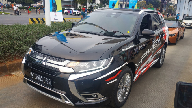 Mitsubishi Outlander PHEV