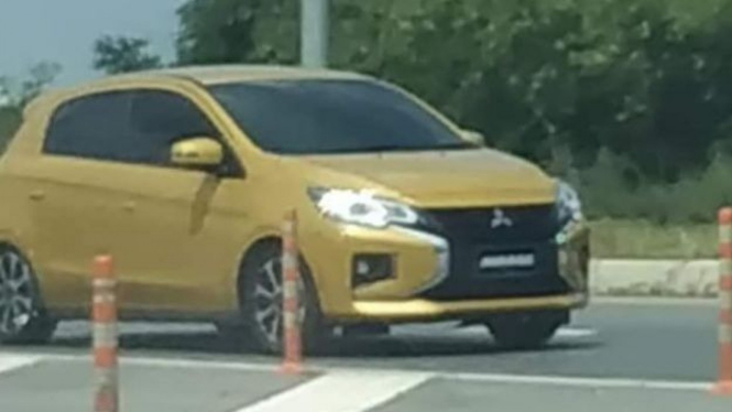 Mitsubishi Mirage terbaru bergaya Xpander.