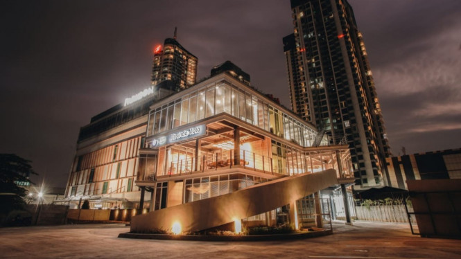 Diler motor bmw di puri kembangan