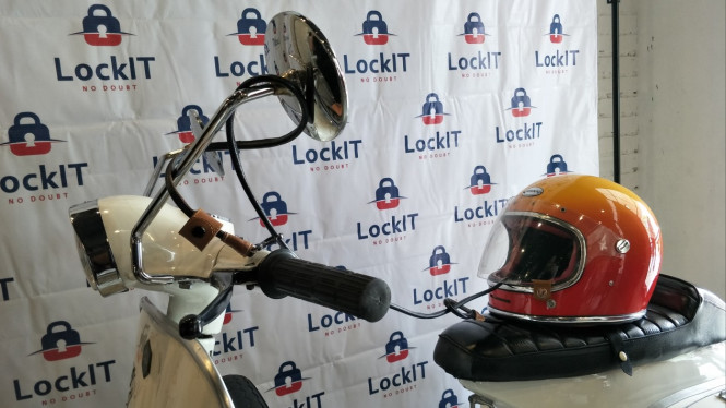 Pelindung helm Lockit