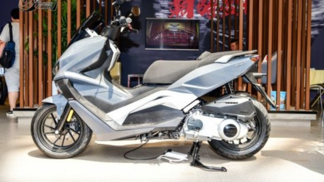 Motor China Mirip NMAX.