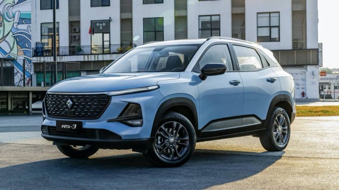 Adik Wuling Almaz, Boujun RS3