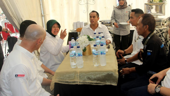 Tri Rismaharini Kunjungi Oneprix Surabaya