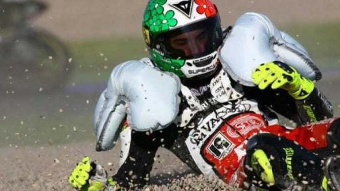 Airbag pada jaket pembalap MotoGP.