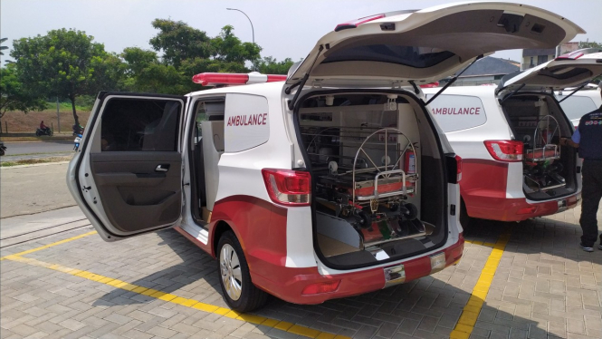Wuling Confero Ambulans
