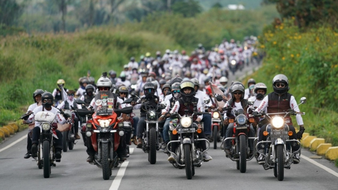 Suryanation Motorland Ridescape padati Negeri di Atas Awan Sulawesi