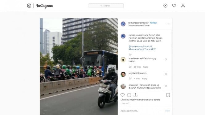 Motor masuk jalur Transjakarta