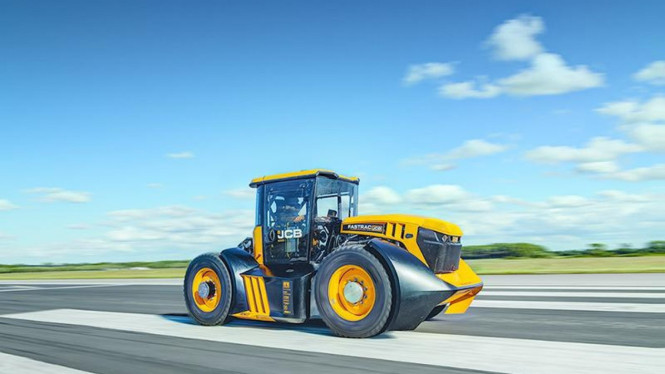 traktor Fastrac