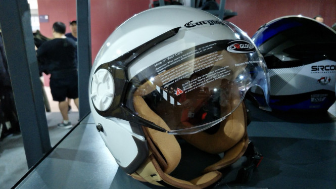 Helm khusus hijabers