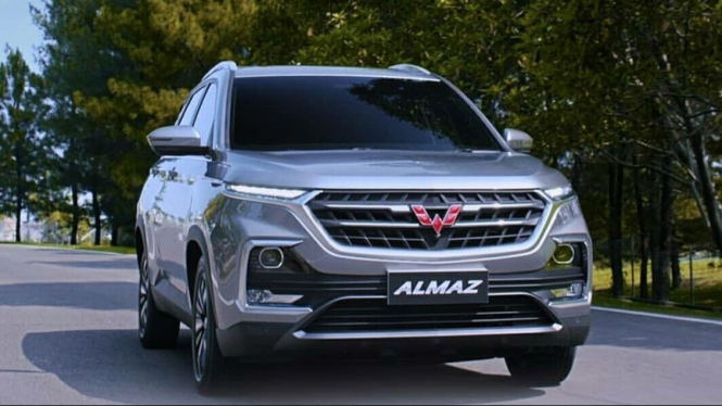 Wuling Almaz