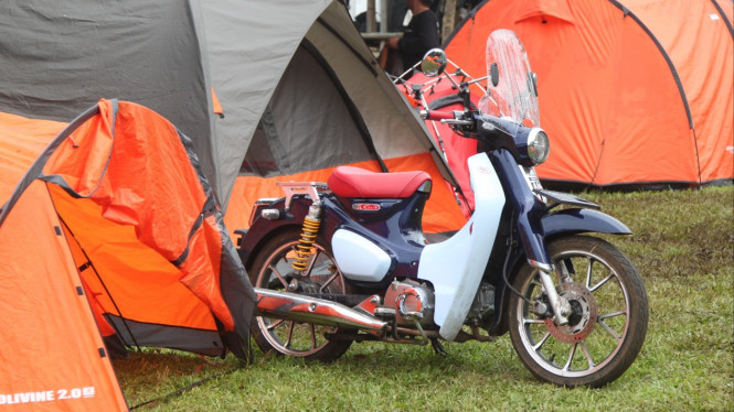 Honda Super Cub C125 modifikasi