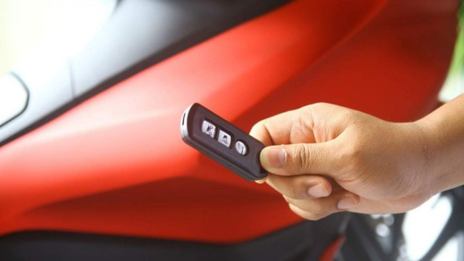 Remot Keyless pada Motor