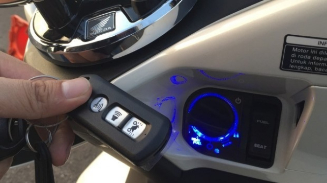 Remot Keyless pada Motor