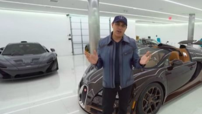 Bugatti Veyron di Channel Manny Koshbin