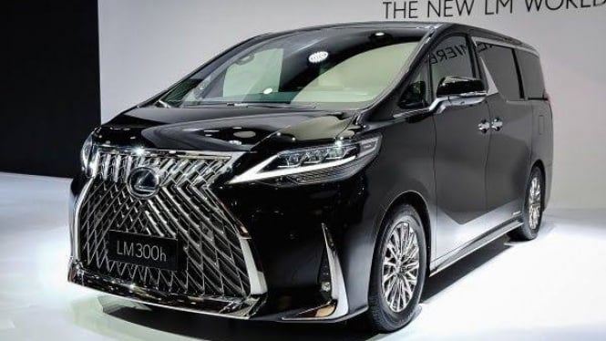 Lexus LM300h kembaran Toyota Alphard