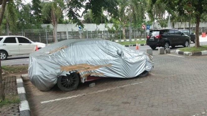 Mobil BMW Terparkir 4 Tahun di Bandara