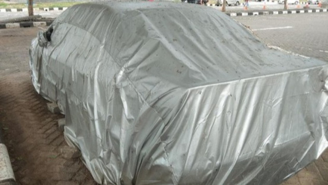 Mobil BMW Terparkir 4 Tahun di Bandara