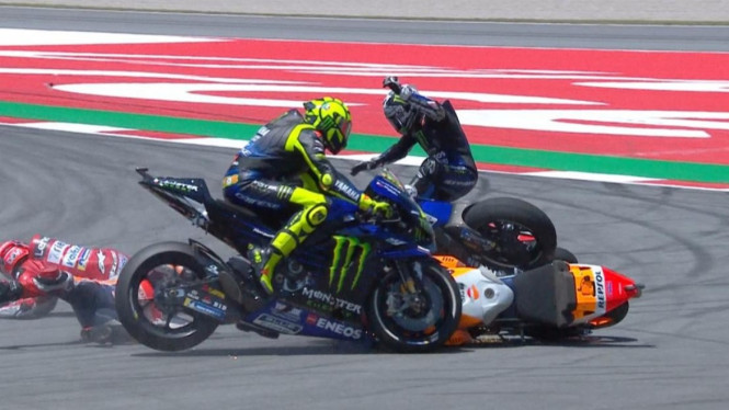 Pembalap MotoGP Terjatuh