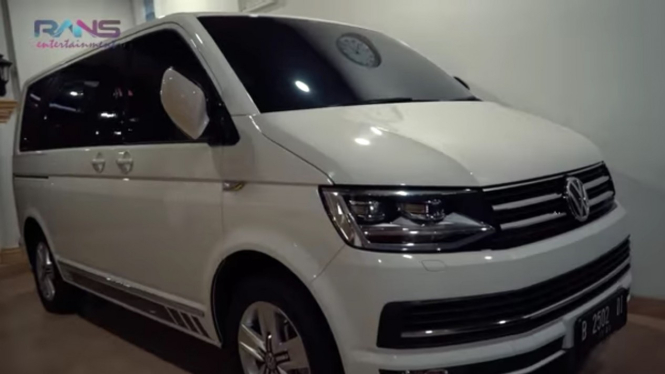 Mobil VW Caravelle Sule