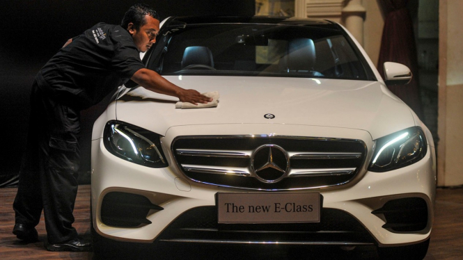 Ilustrasi Mercedes-Benz E-Class milik Ello hadiah MeMiles