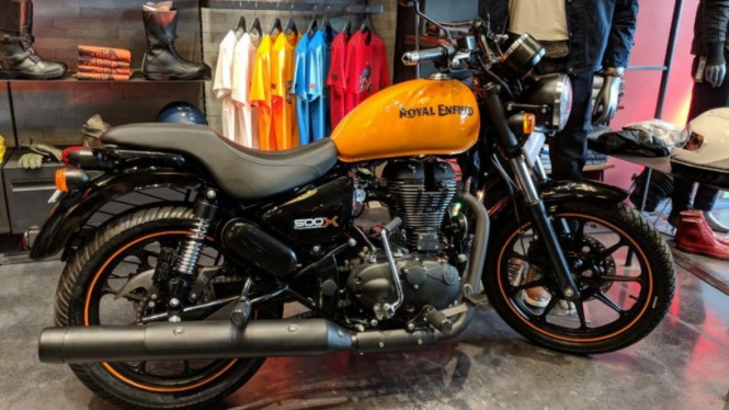 Royal Enfield Thunderbird X 500.