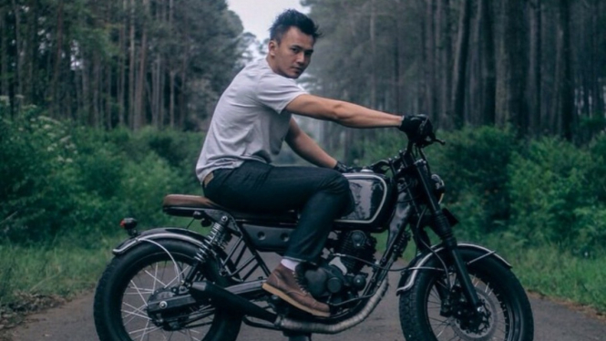 Wijin dengan Yamaha Scorpio custom