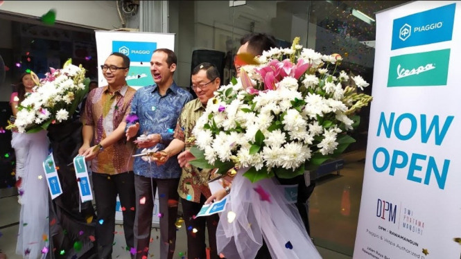 Diler Vespa Rawamangun