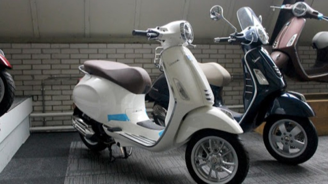 Vespa Primavera 125