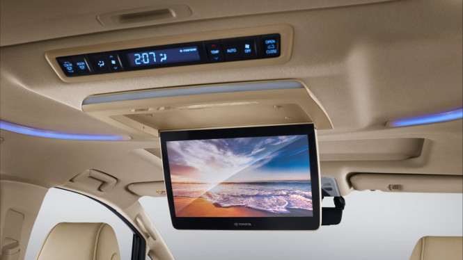 Sitem hiburan New Toyota Alphard 2020