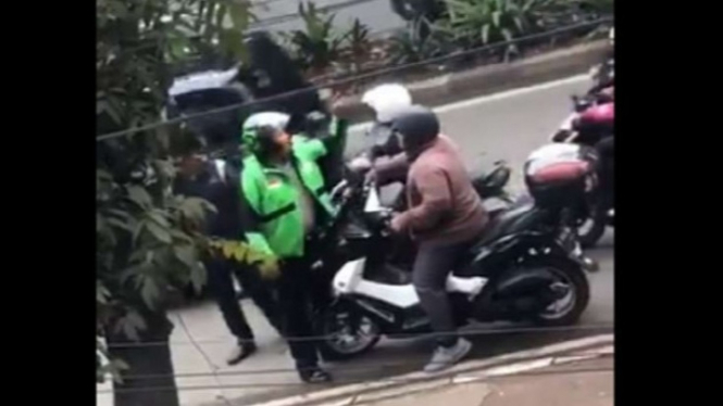 Polisi Nyamar jadi Ojol