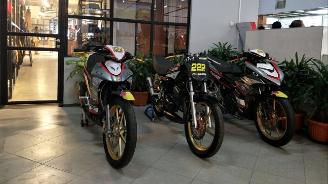 3 Motor balap Cargloss Yamaha Mekar