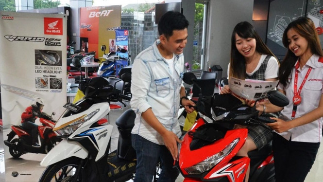 ilustrasi beli motor