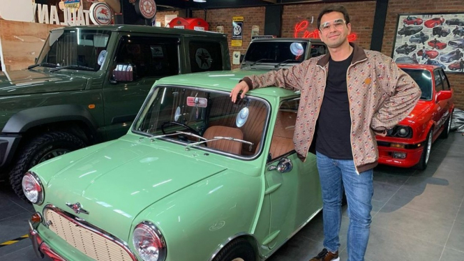 Raffi Ahmad beli Mini Cooper Andre Taulany