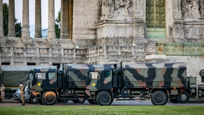 Truk Tentara