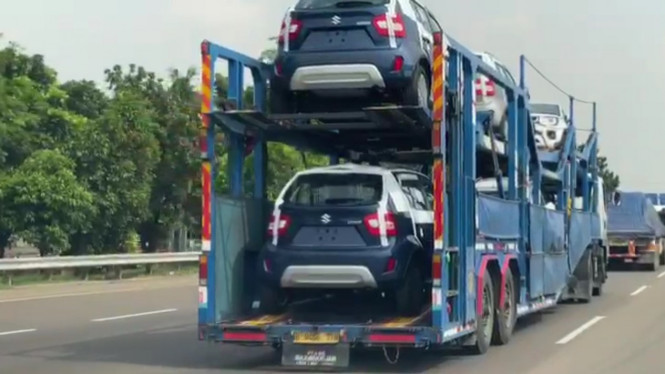 Suzuki Ignis Baru di tol Indonesia