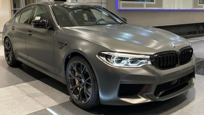 BMW M5