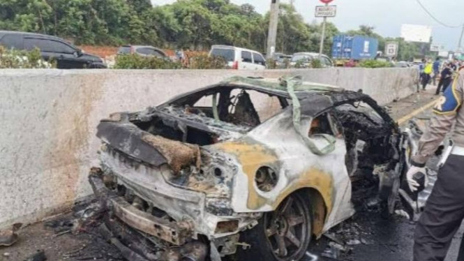 Kecelakaan mobil wakil Jaksa Agung