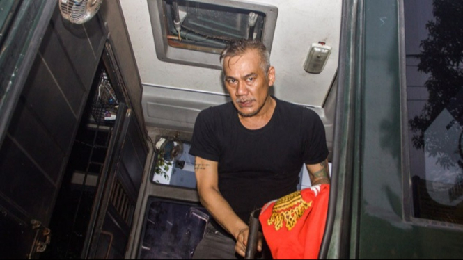 Tio Pakusadewo kembali ditangkap Polisi gegara Narkoba