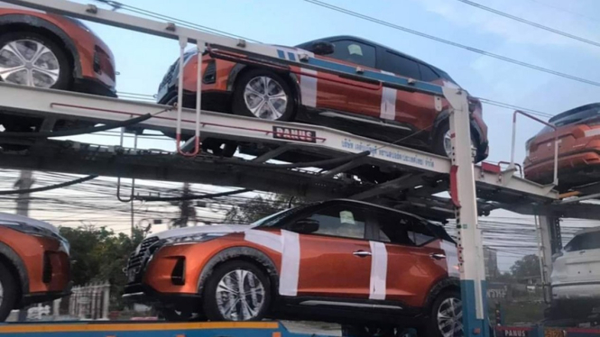 Nissan Kicks saat diangkut towing