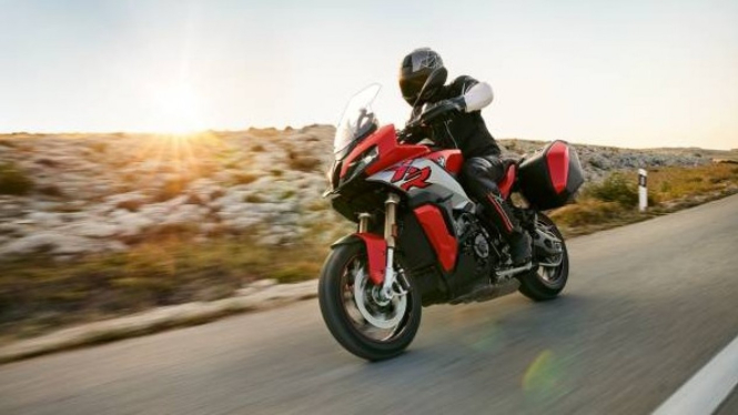 BMW S1000XR