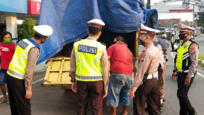 Mudik