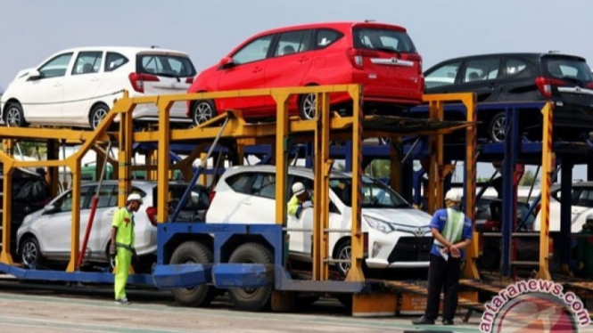 Toyota Calya buatan pabrik Daihatsu