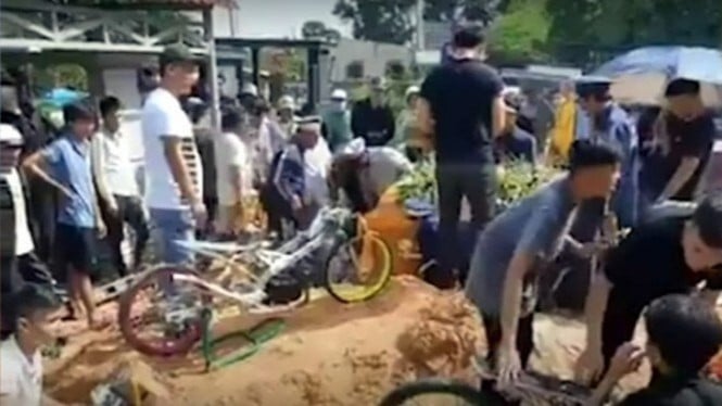 Anak motor meninggal