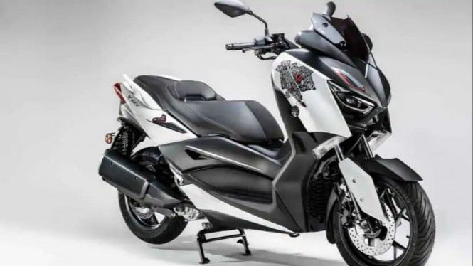 Yamaha XMax 300 Roma Edition