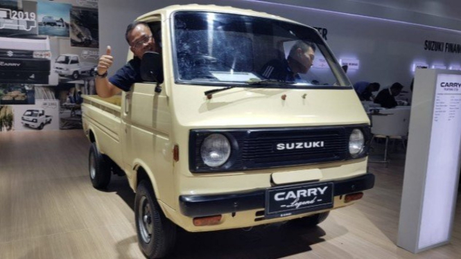 Suzuki Carry ST20 lansiran 1981